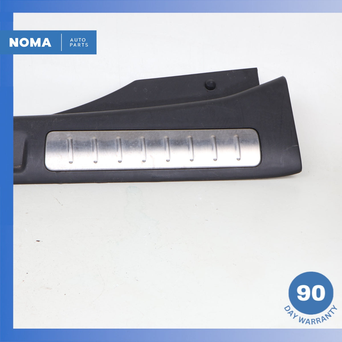 12-19 Land Rover Range Rover Evoque L538 Trunk Scuff Plate Lock Cover OEM - photo 2