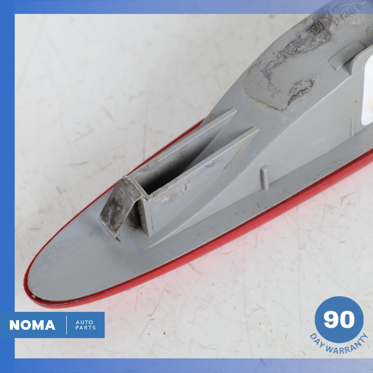 1997 Jaguar X100 XK8 Rear Right or Left Side Marker Light Lamp Red LJA5034BC OEM - photo 10