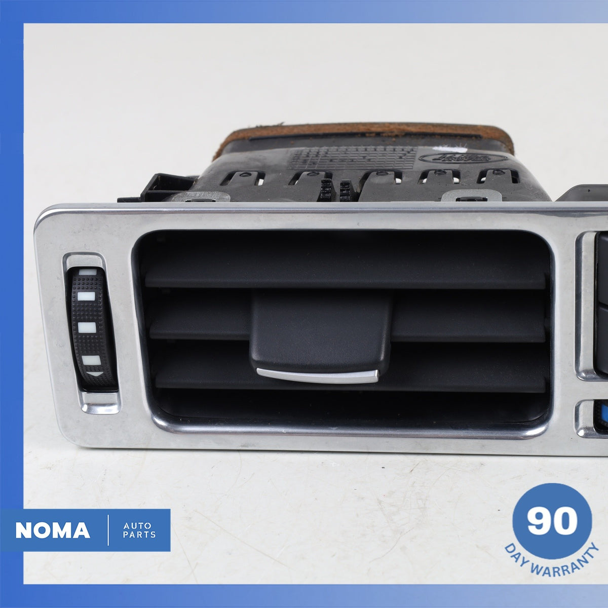 LR Range Rover L322 Dashboard Center Air Vent Grille OEM - photo 5