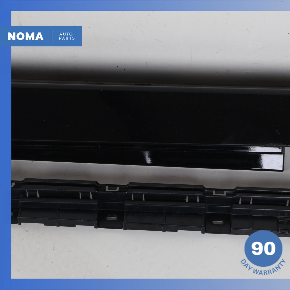 11-16 BMW F10 ActiveHybrid 5 528i Left Driver Skirt Rocker Panel Molding OEM - photo 3