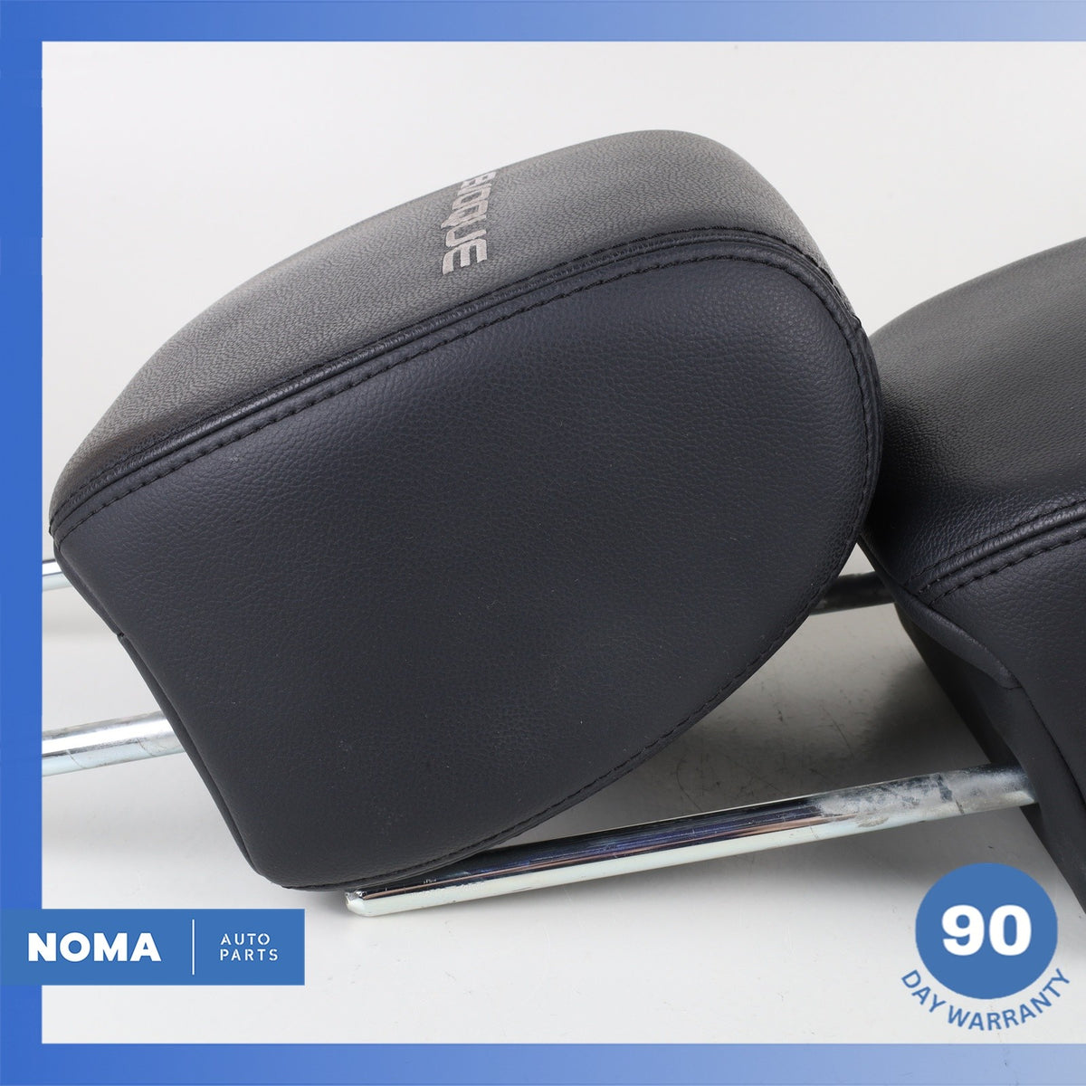 15-19 LR Range Rover Evoque L538 Front Left & Right Headrest Set Monochrome OEM - photo 12