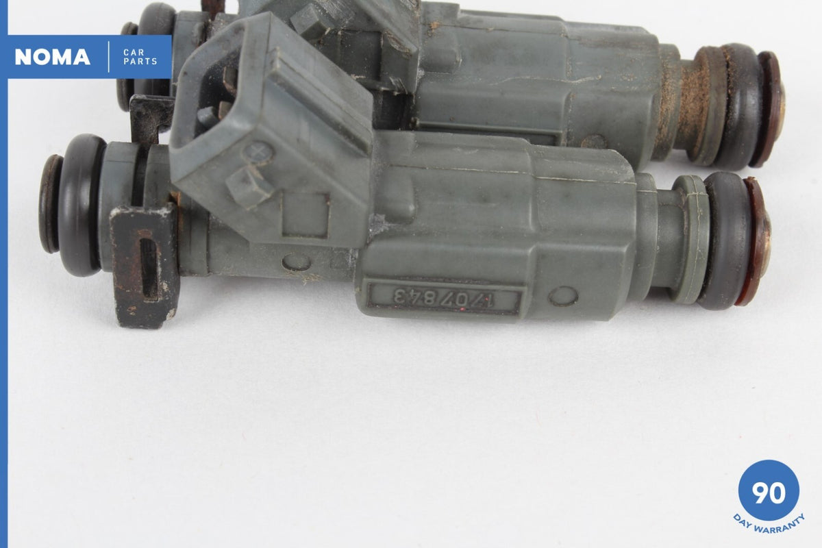 03-05 Land Rover Range Rover L322 Gas Fuel Rail Line Injector Set of 2 OEM - photo 7