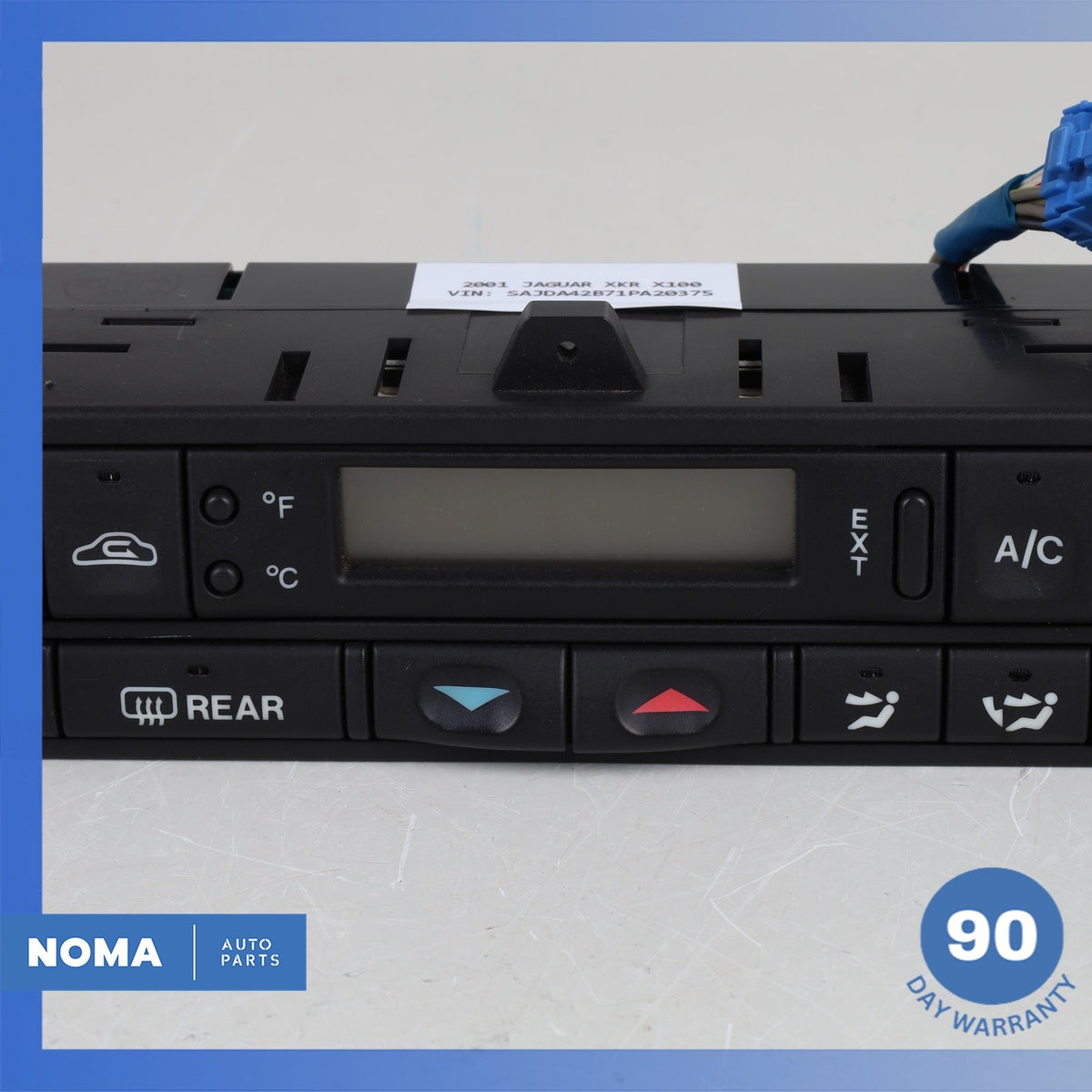 97-06 Jaguar X100 XKR XJ8 AC Climate Temperature Control Panel LJA7690BB OEM 82k - photo 4