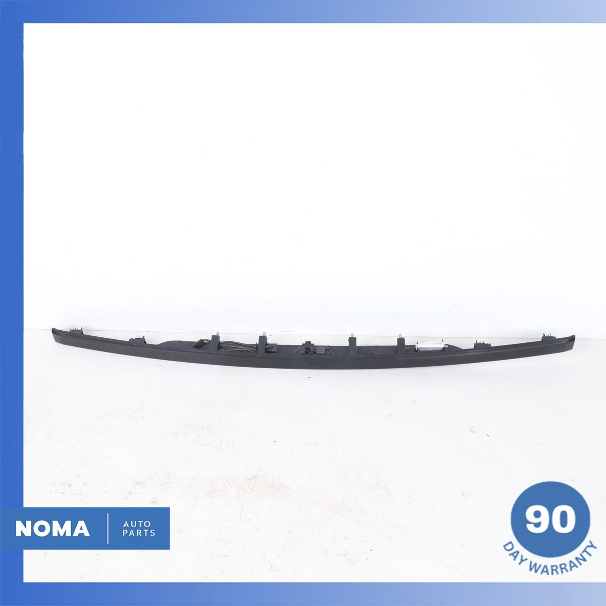 Range Rover Evoque L538 Rear Trunk Bezel License Plate Light Lamp Trim OEM - photo 2
