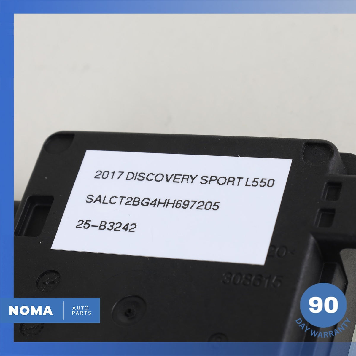 2017 Discovery Sport L550 Left or Right Blind Spot Radar Distance Sensor OEM - photo 8