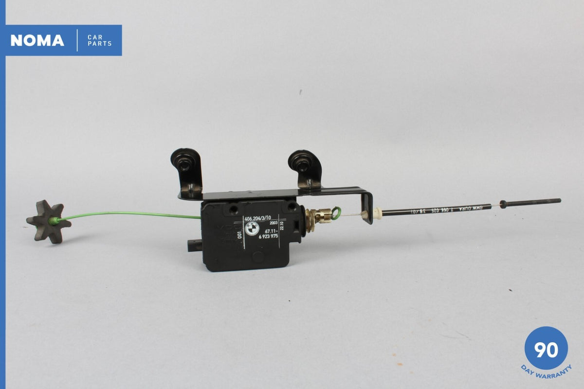 04-10 BMW 530i E60 E61 Fuel Gas Gasoline Door Filler Flap Actuator w/ Cable OEM - photo 1