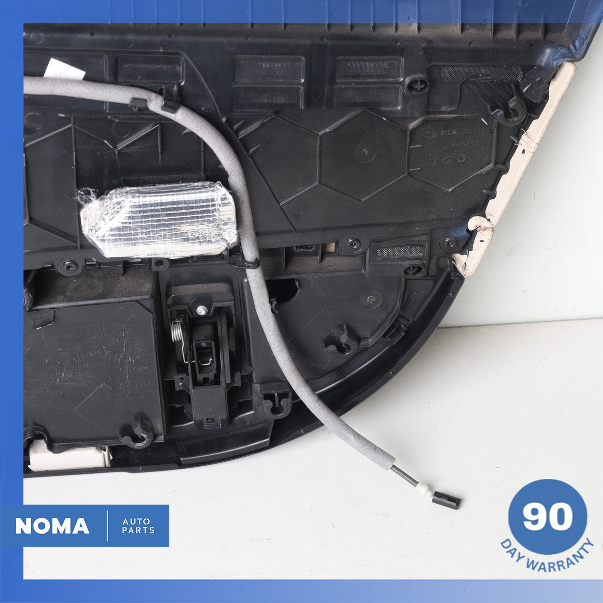 09-16 BMW E89 Z4 Left Driver Side Interior Door Panel OEM - photo 12