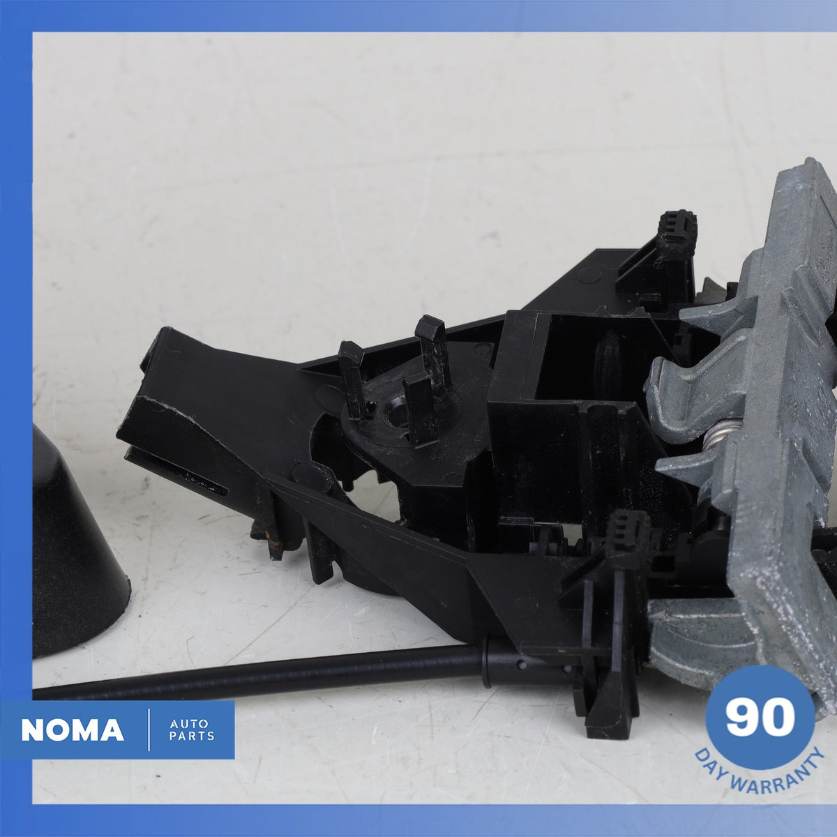 12-19 Range Rover Evoque L538 Rear Left Door Lock Latch Actuator w/ Bracket OEM - photo 8