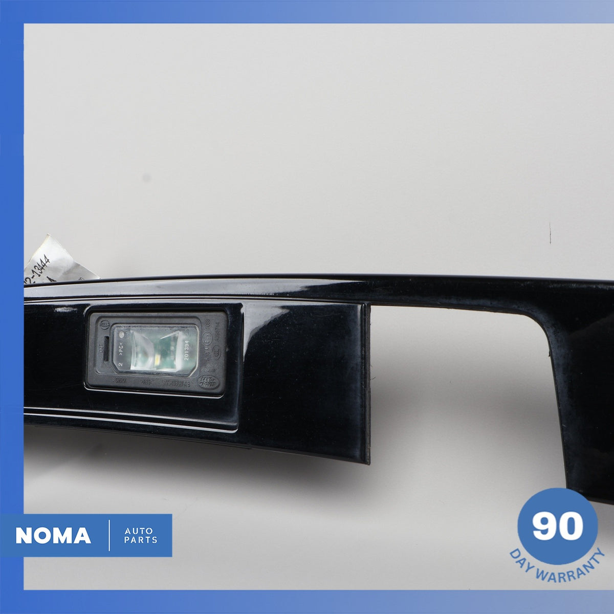 15-19 LR Discovery Sport L550 Rear Trunk Bezel License Plate Light Lamp Trim OEM - photo 3