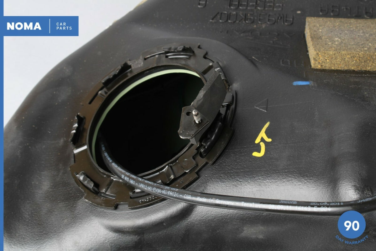 10-13 Jaguar XJ XJL X351 5.0L Fuel Gas Tank Reservoir Assembly AW939002AE OEM - photo 5