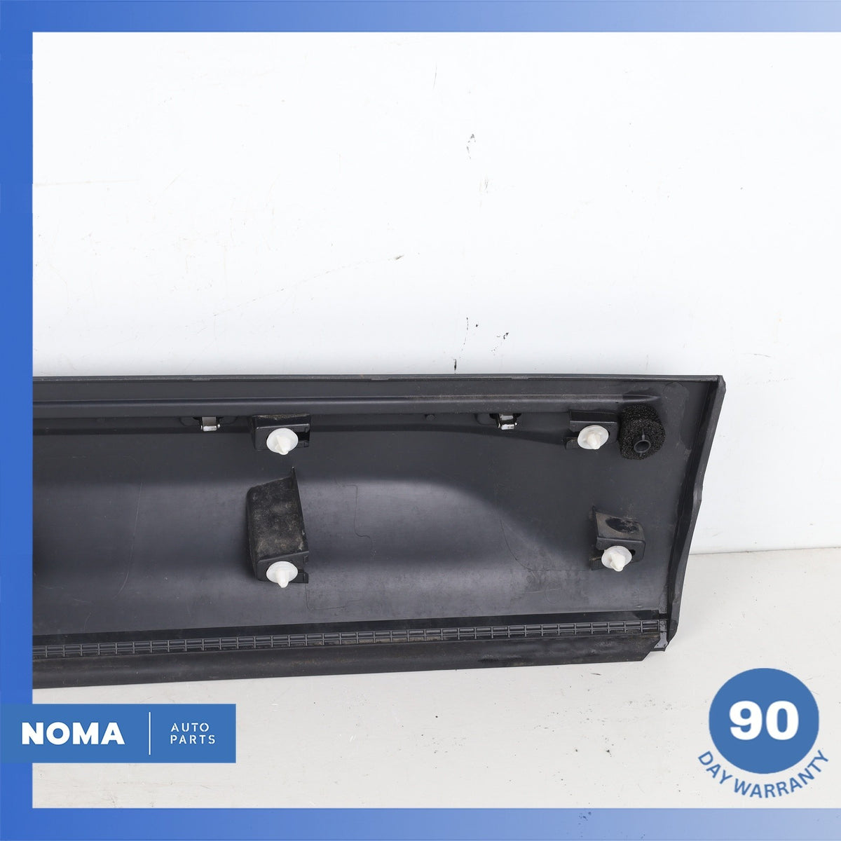 12-17 Range Rover Evoque L538 3DR Front Left Door Lower Molding BJ3221065AG OEM - photo 7