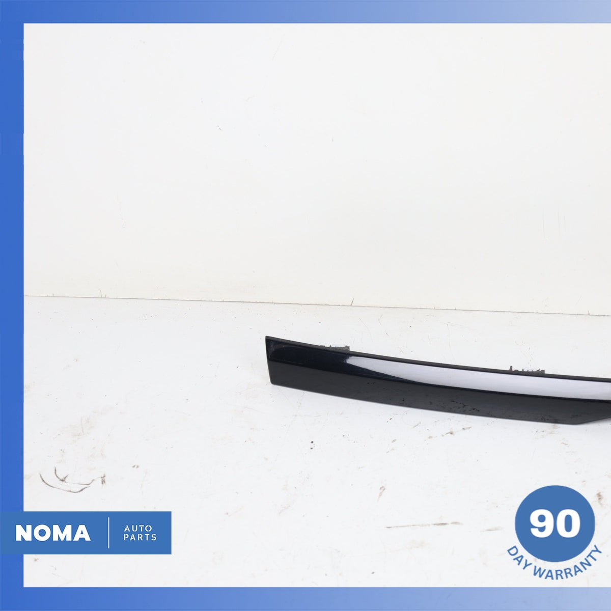 14-22 Range Rover Sport L494 Trunk Bezel License Plate Molding DK6240406DA OEM - photo 6