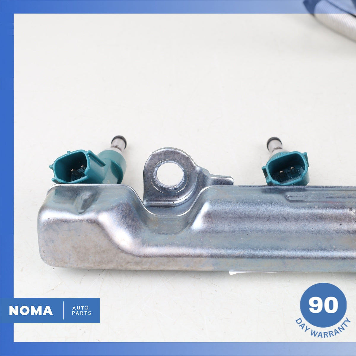 11-17 Lexus ZWA10 CT200h Engine High Pressure Fuel Rail w/ Injectors OEM - photo 11