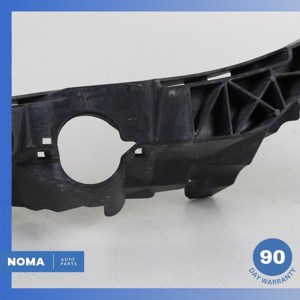 BMW E92 328i 335i Coupe Right Side Headlight Support Bracket Set 7227926 OEM 75k - photo 4