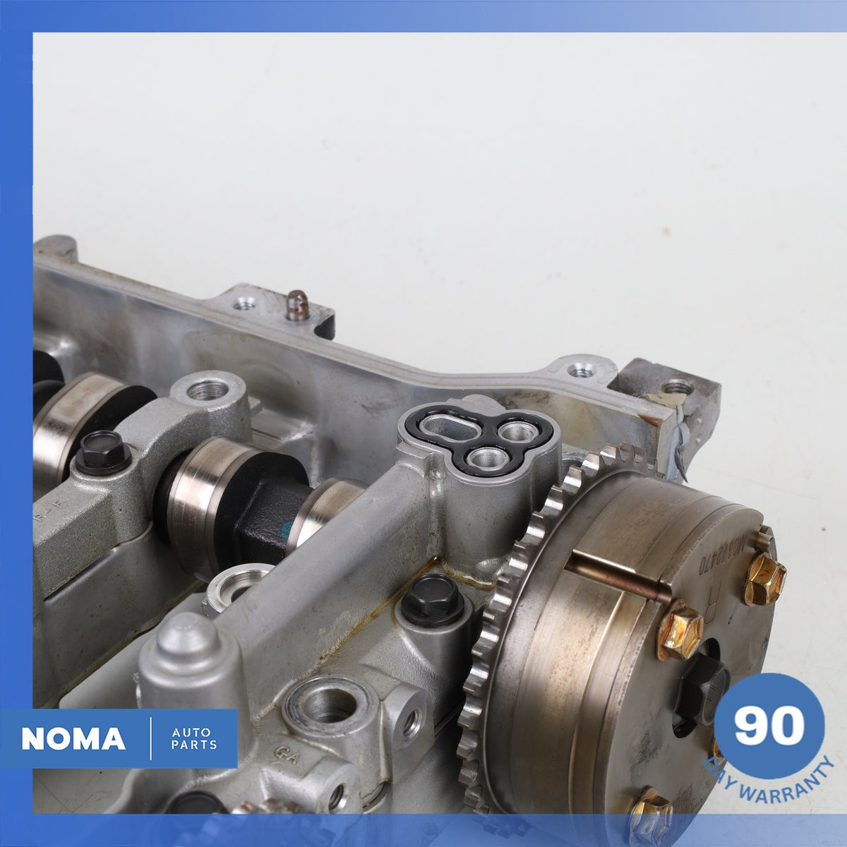 11-15 Lexus ZWA10 CT200h 1.8L Engine Upper Cylinder Head Bracket w/ Camshaft OEM - photo 5