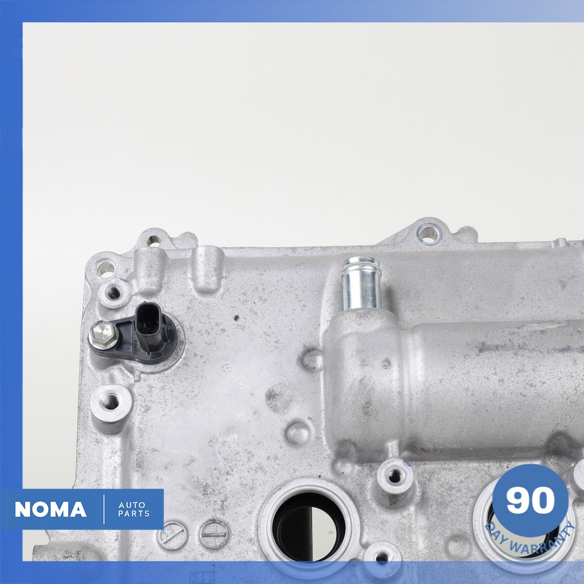 10-17 Lexus ZWA10 CT200h Engine Cylinder Head Cover Panel OEM - photo 7