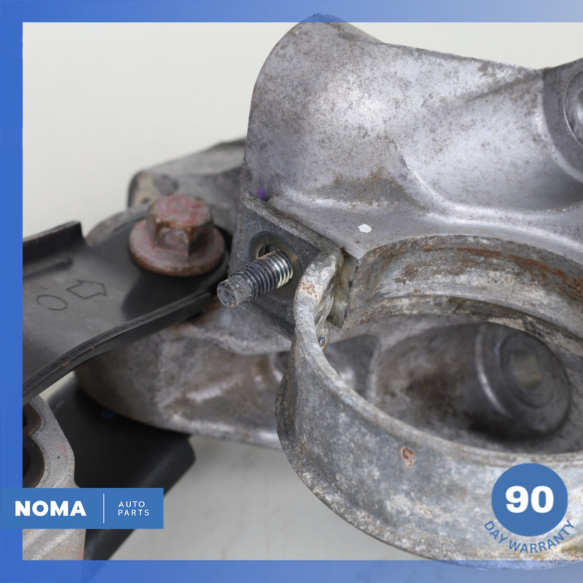 13-17 LR Range Rover Evoque L538 Engine Motor Support Mount w/ Bracket OEM - photo 4