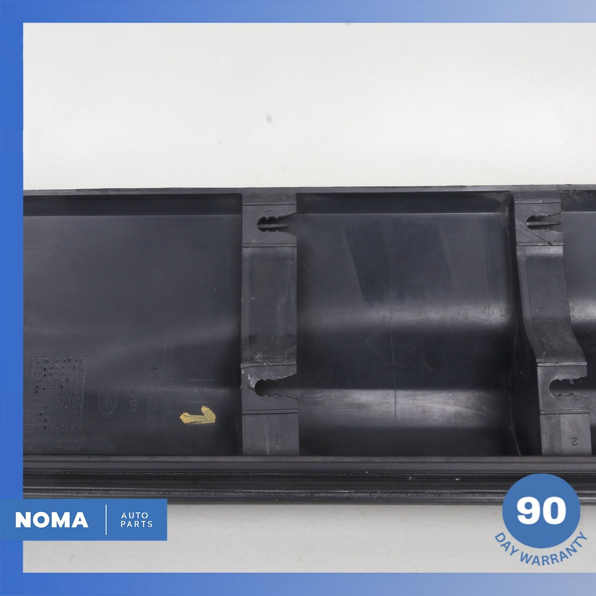 06-13 Land Rover Range Rover Sport L320 Rear Left Side Door Lower Molding OEM - photo 8