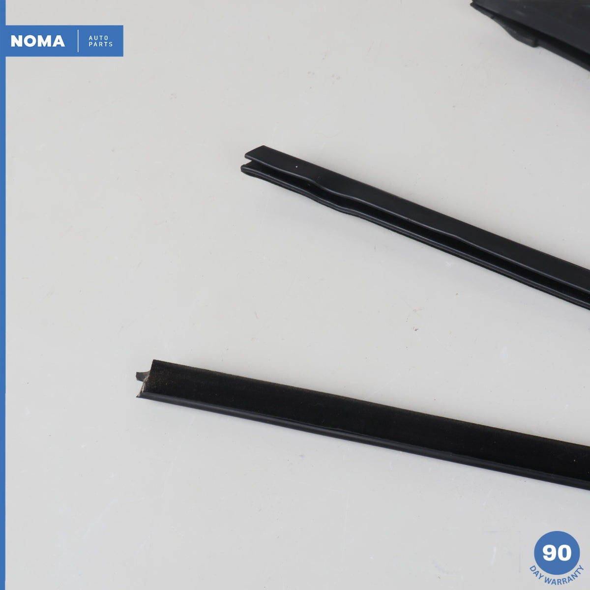 03-08 BMW E85 Z4 Right Passenger Door Window Weather Strip Seal Set of 2 OEM - photo 6