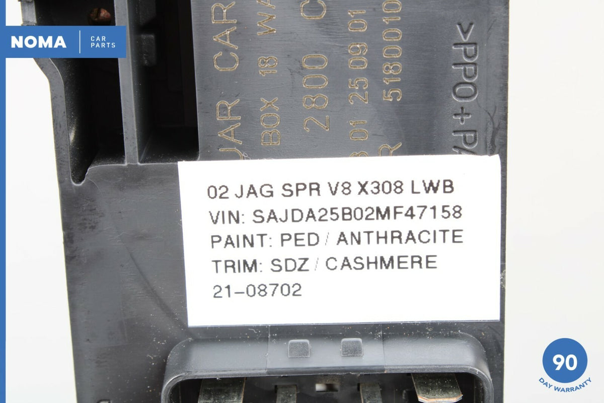 98-03 Jaguar XJ8 SV8 VDP X308 Heelboard Relay Fuse Box 18 Way LNE2800CA OEM - photo 9