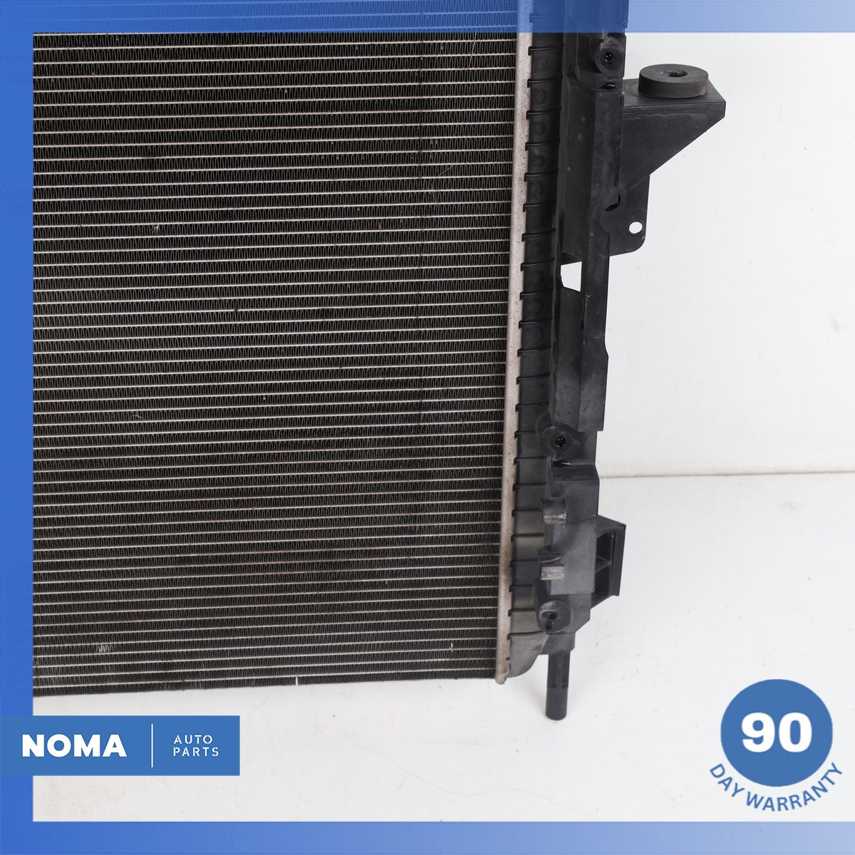 10-16 Land Rover L319 L320 LR4 Engine Cooling Radiator Assembly LR015560 OEM - photo 12