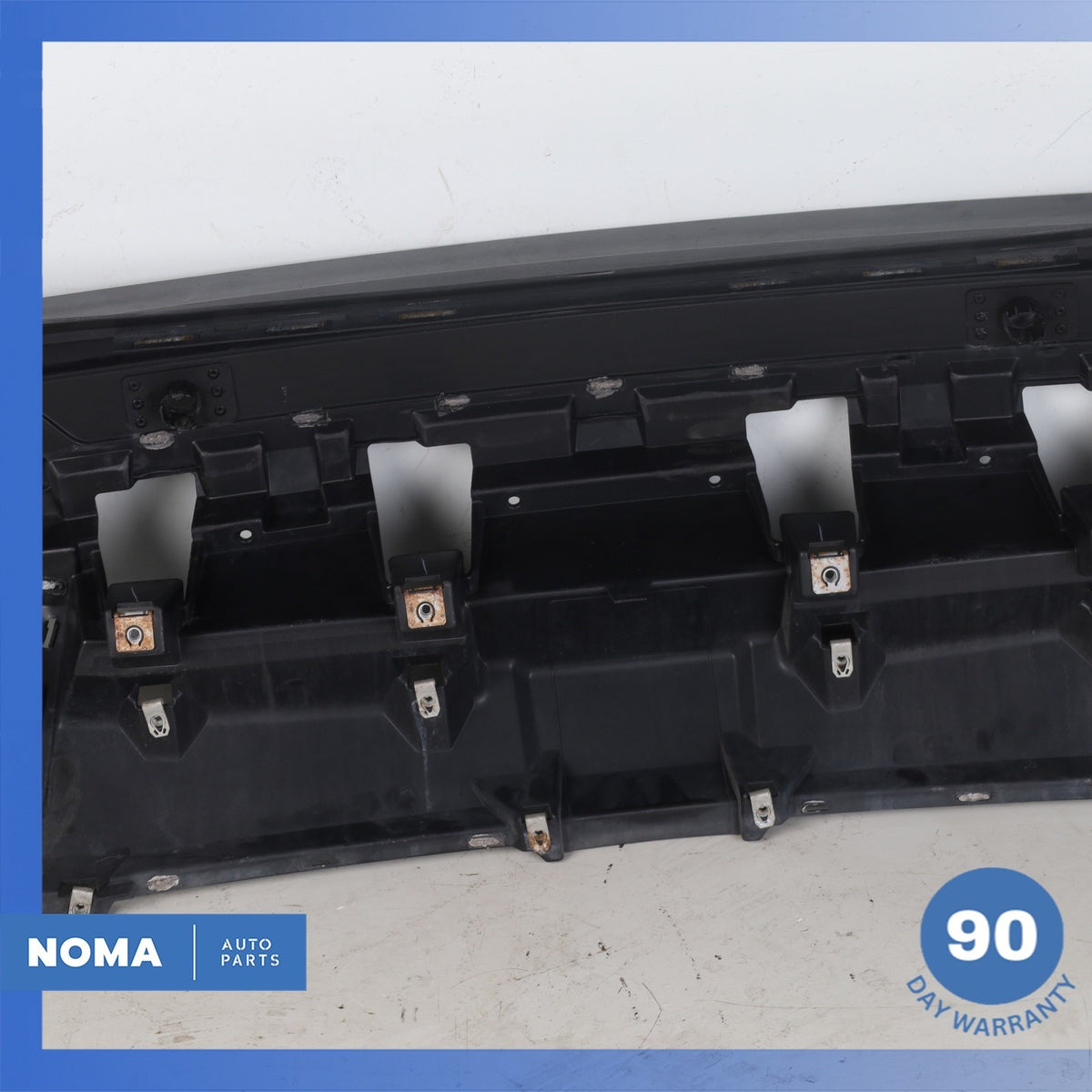 12-15 LR Range Rover Evoque L538 Rear Bumper Cover Panel Lower Valance OEM - photo 17