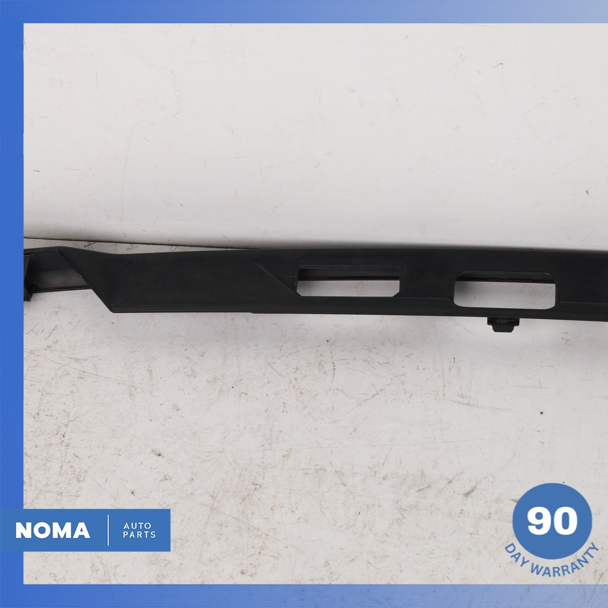 14-22 Range Rover Sport L494 Trunk Bezel License Plate Molding DK6240406DA OEM - photo 11