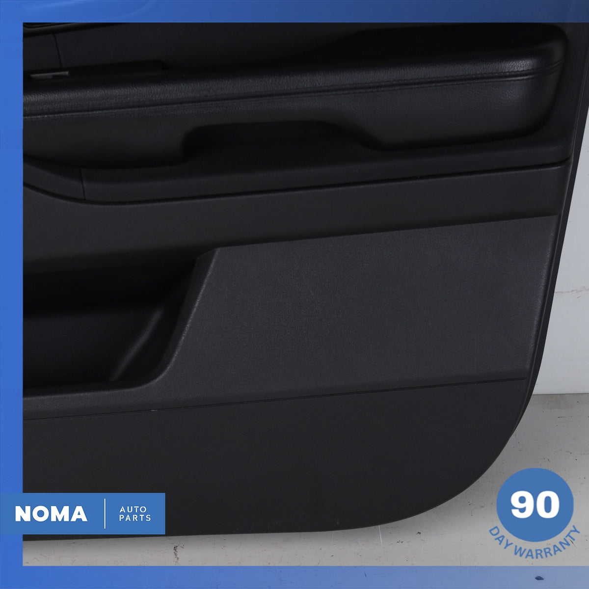 12-19 Range Rover Evoque L538 4DR Front Right Door Trim Panel Assembly Black OEM - photo 6