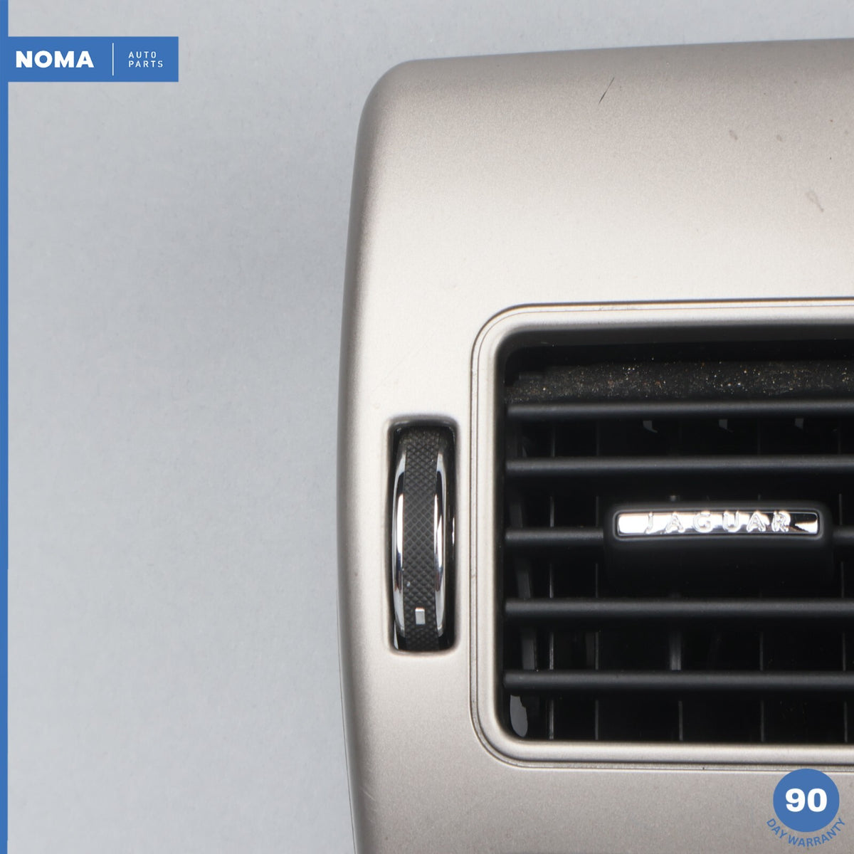 09-11 Jaguar X250 XF XFR Rear Center Console A/C Heater Air Vent OEM - photo 5