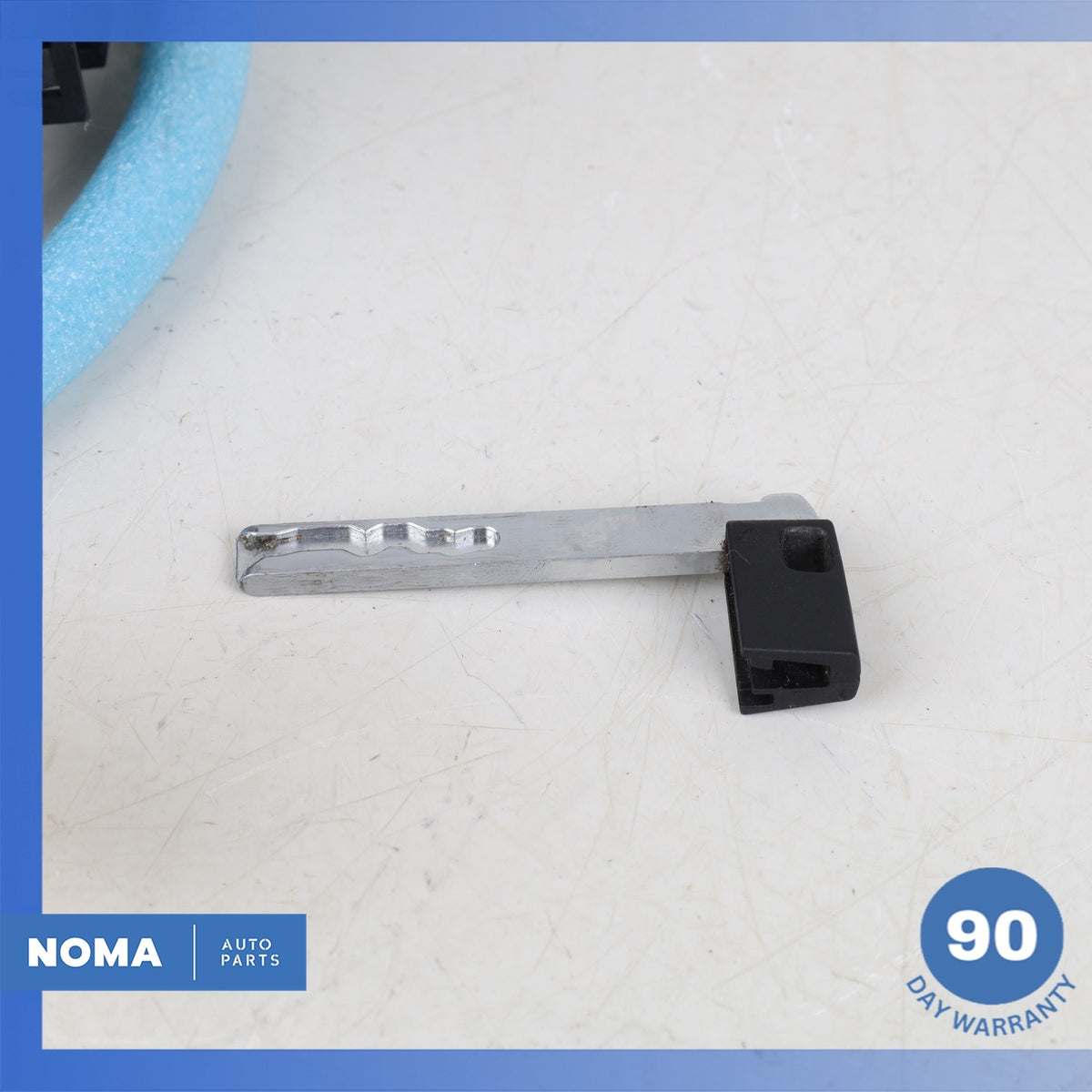 14-21 BMW i3 I01 Front Left Exterior Door Handle w/ Lock Cylinder OEM - photo 5
