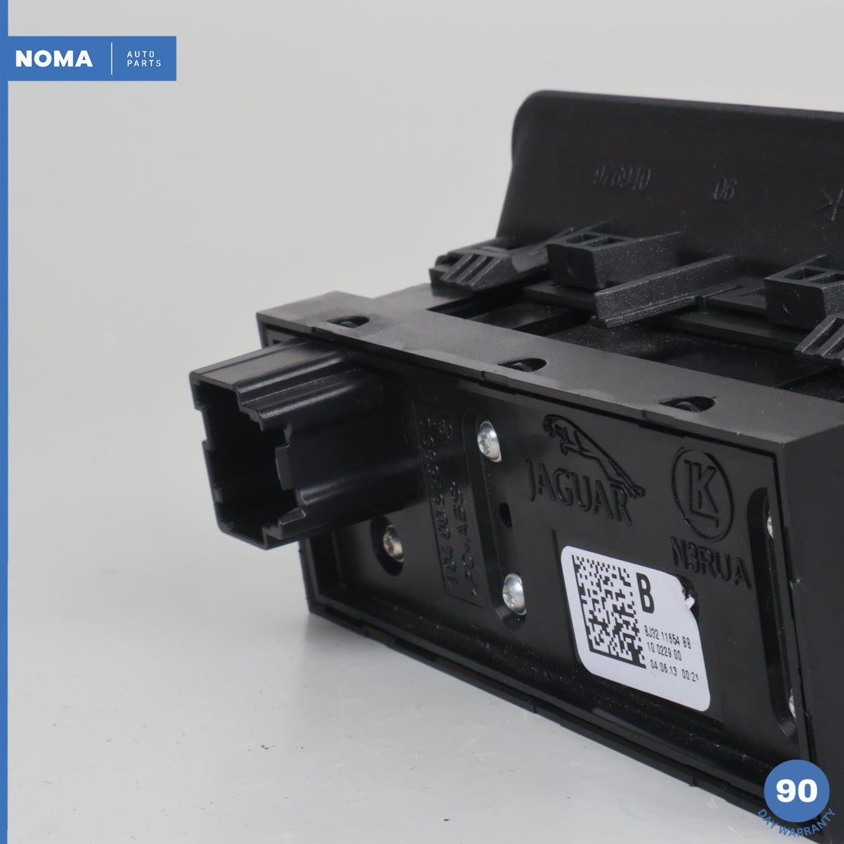 12-22 Range Rover Evoque L538 Trunk Lid & Light Levelling Control Switch OEM - photo 6