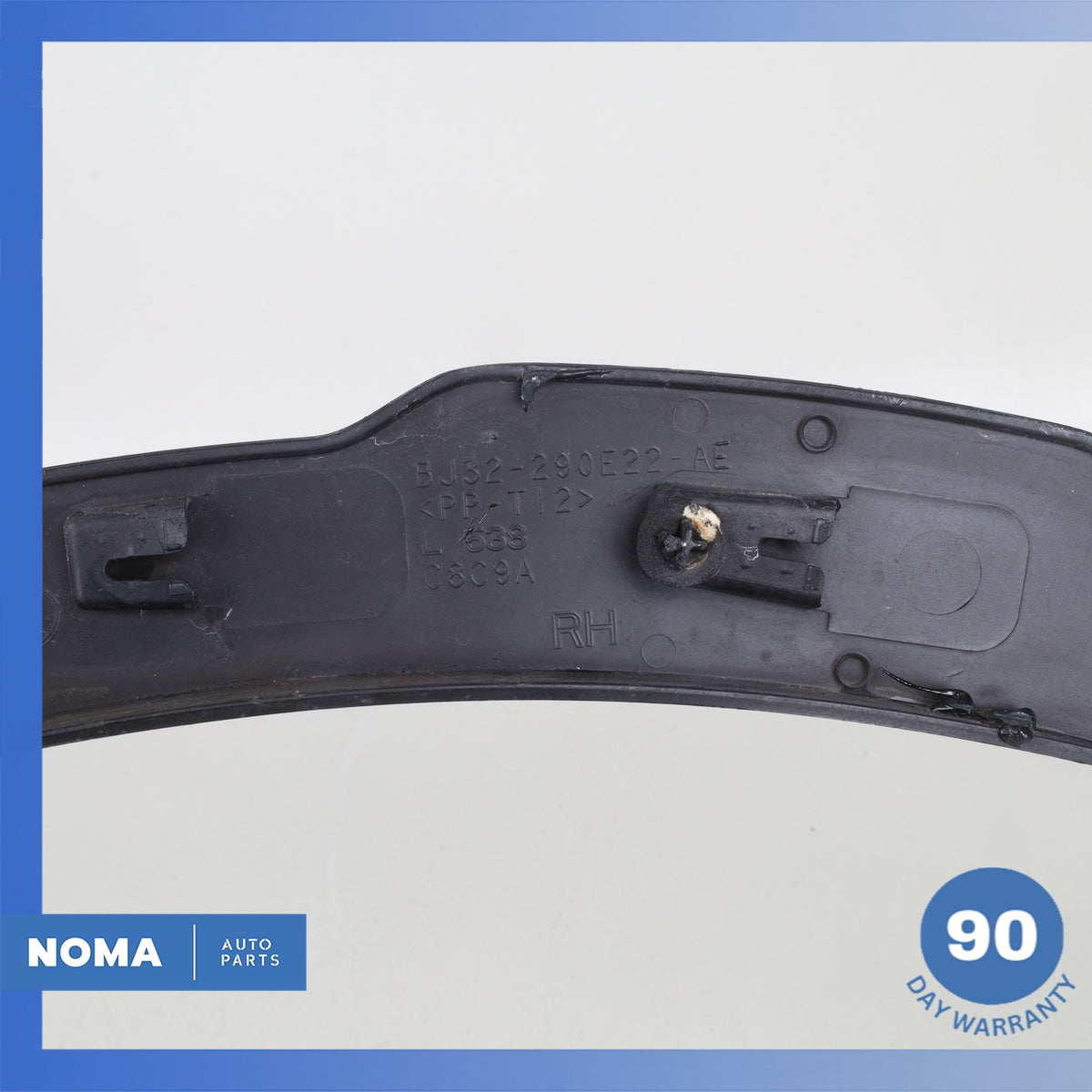 12-19 LR Range Rover Evoque L538 4DR Rear Right Passenger Wheel Arch Molding OEM - photo 11