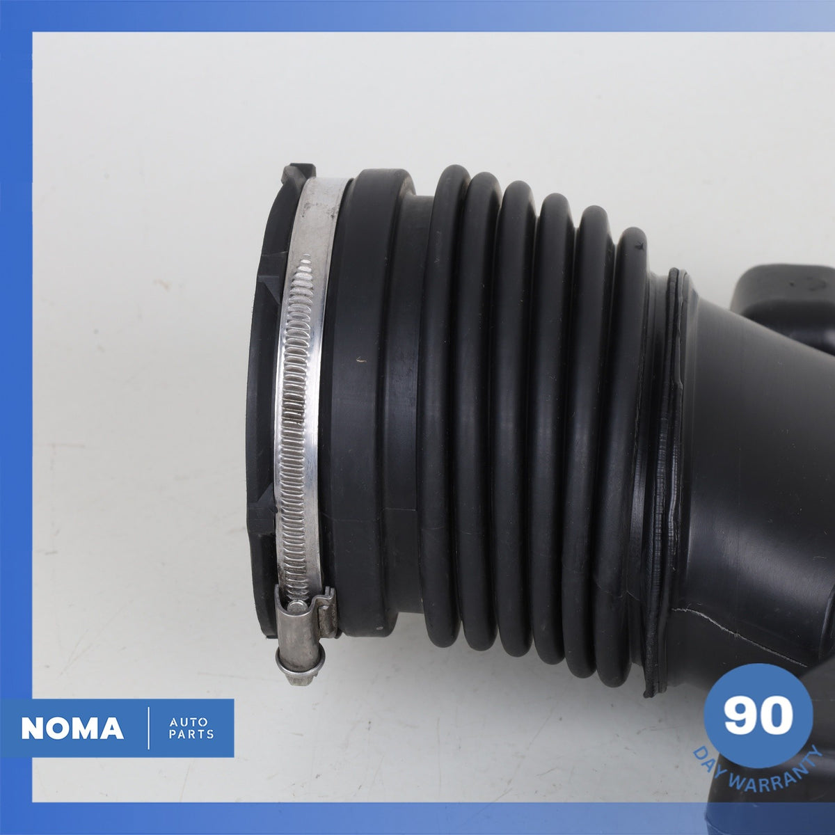 Range Rover Sport L320 V8 4.2 S/C Air Intake Hose Pipe Tube OEM - photo 6
