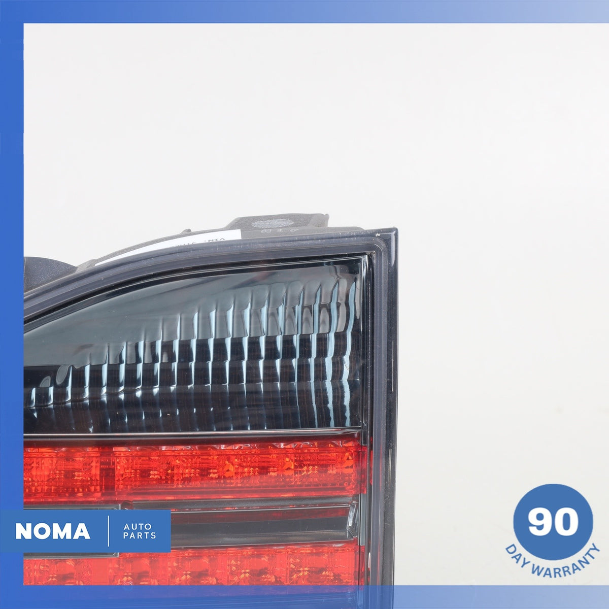 Lexus ZWA10 CT200h Rear Right Taillight Tail Light Lamp Inner 81581-76020 OEM - photo 3