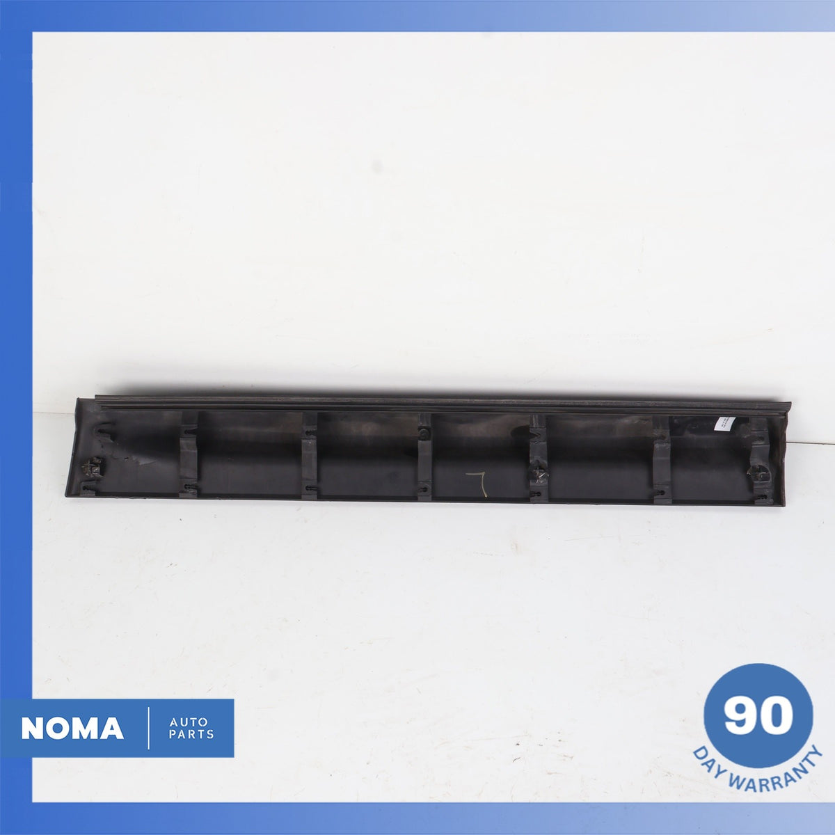 10-13 Land Rover Range Rover Sport L320 Front Left Driver Door Lower Molding OEM - photo 6