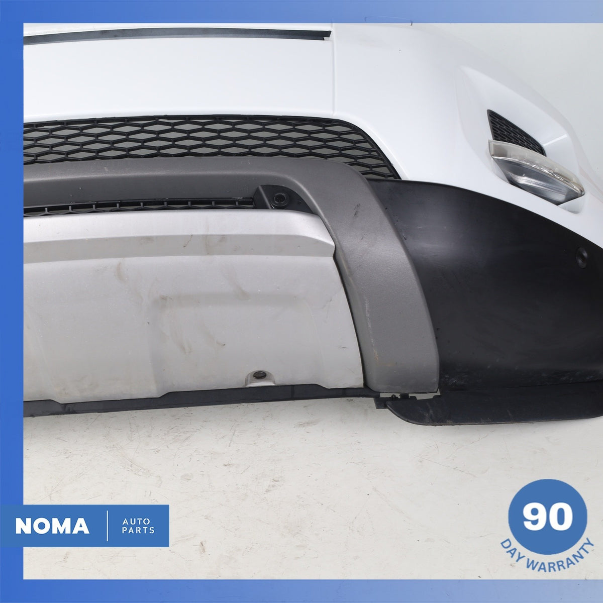 12-15 LR Range Rover Evoque L538 Front Bumper Cover Panel Assembly White OEM - photo 11