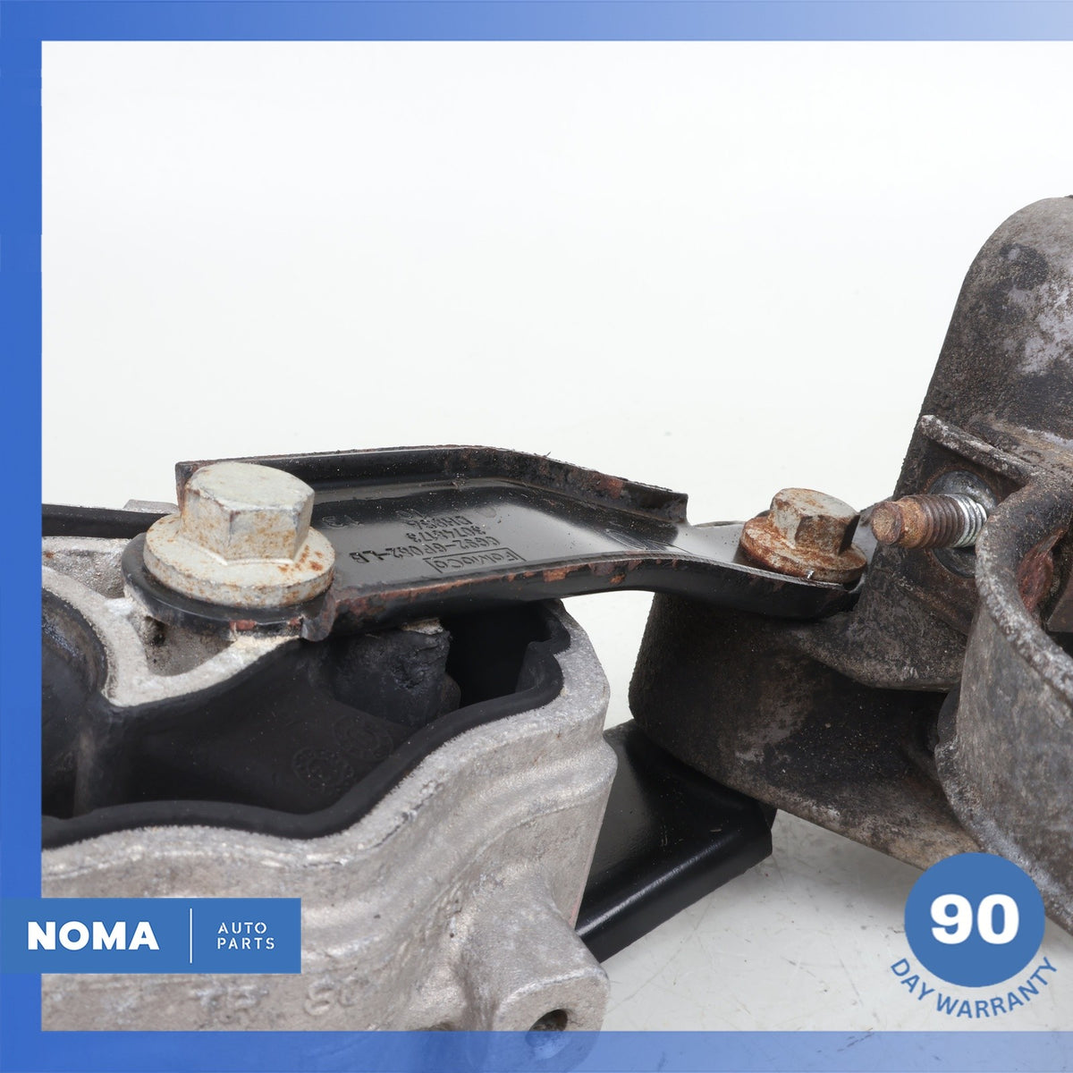 13-17 Range Rover Evoque L538 L550 Engine Motor Support Mount w/ Bracket OEM - photo 5