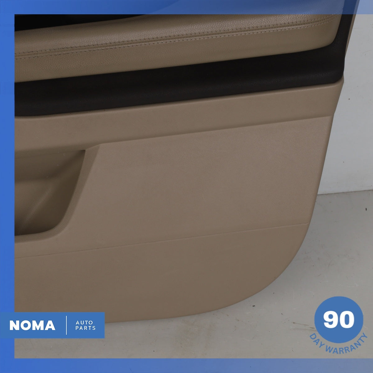 12-19 Range Rover Evoque L538 4DR Front Right Door Trim Panel Assembly Beige OEM - photo 8