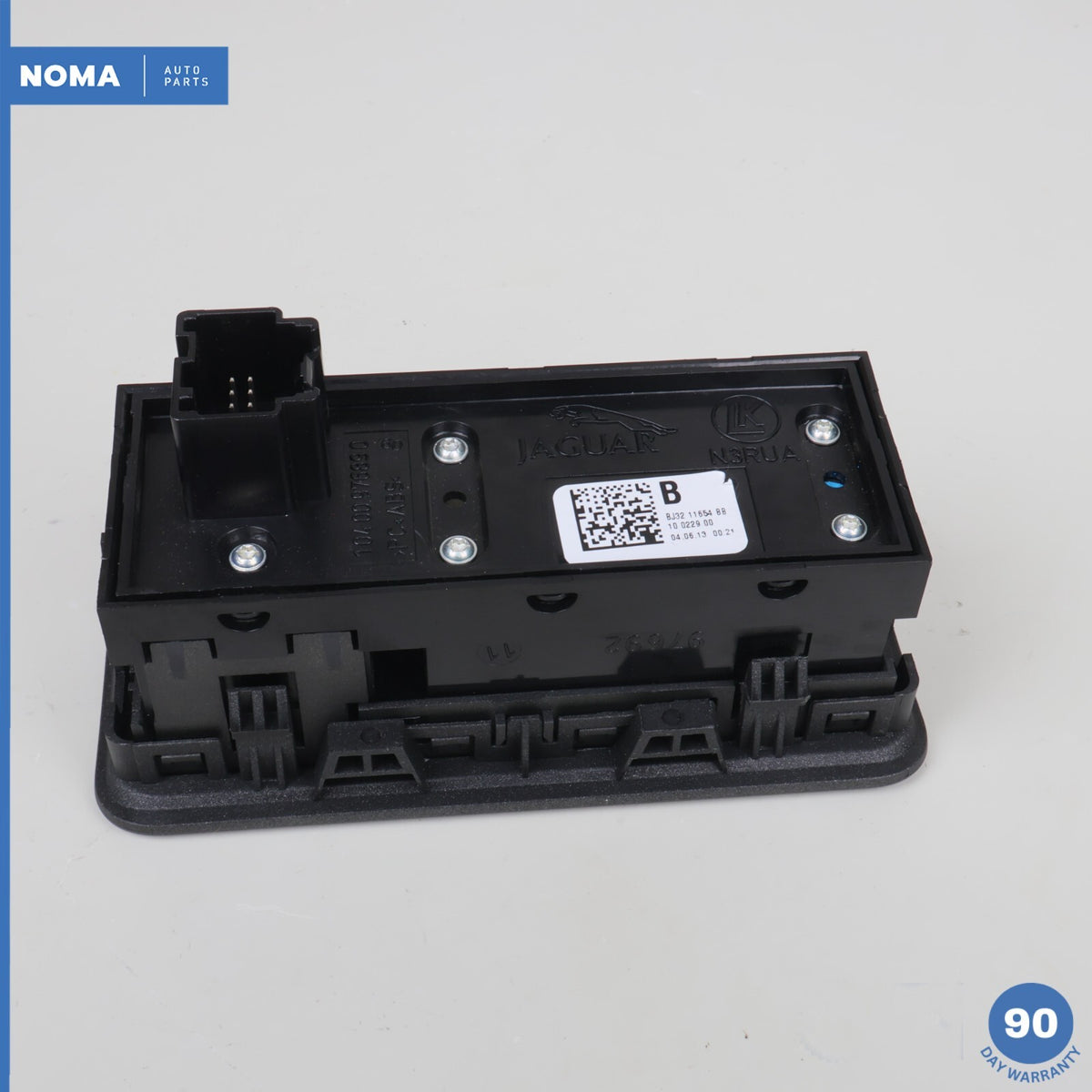 12-22 Range Rover Evoque L538 Trunk Lid & Light Levelling Control Switch OEM - photo 9