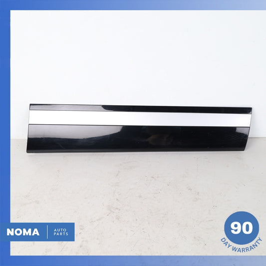 18-23 Range Rover L560 Velar Front Right Side Door Lower Cover Molding OEM - photo 1