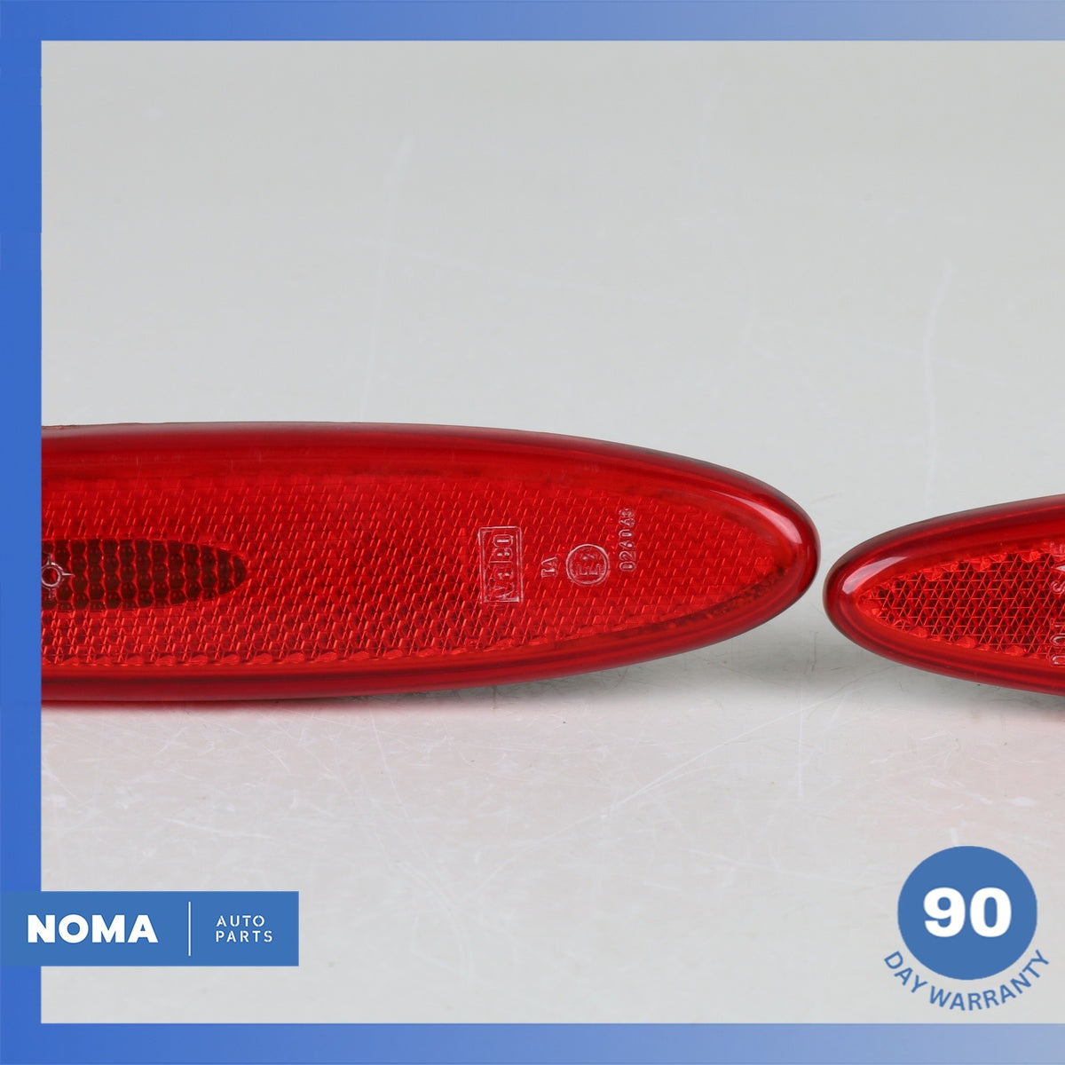Jaguar X100 XKR XK8 Rear Right or Left Side Marker Light Lamp Red Set OEM - photo 5