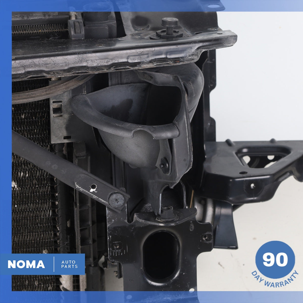 03-08 BMW E85 E86 Z4 Engine Motor Radiator Support Frame Assembly w/ Fan OEM - photo 7